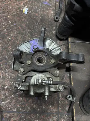 Demio 2015 Front Hub