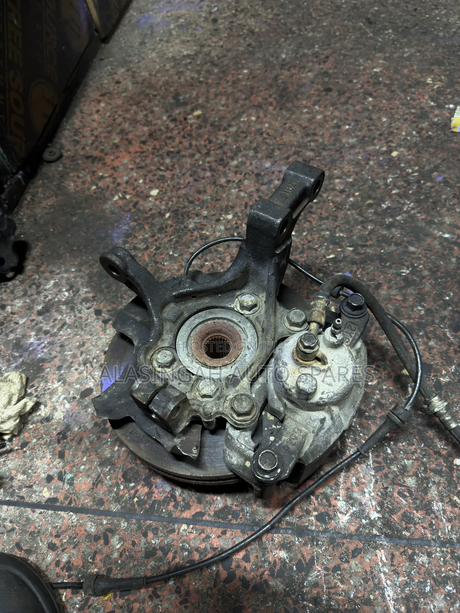 Demio 2015 Front Hub