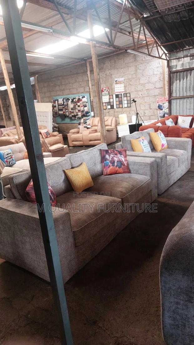 Monarch Sofa