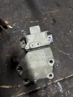Engine Mounting Nissan Note Epower