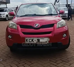 Toyota IST 2007 Red