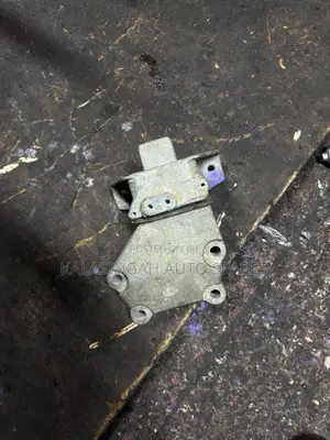 Engine Mounting Nissan Note Epower