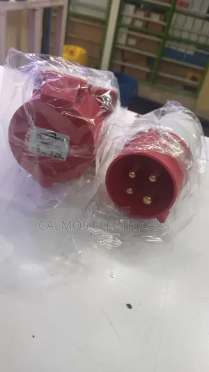 Industrial Plugs 4pin 32a Complete With Sockets and Plug