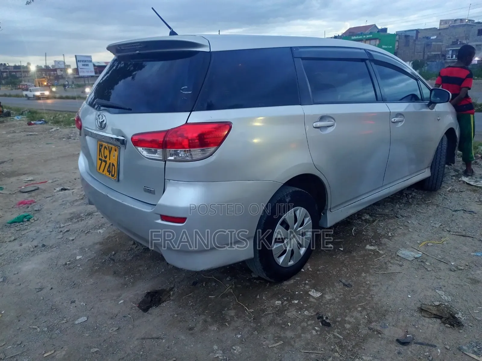 Toyota Wish 2010 Silver