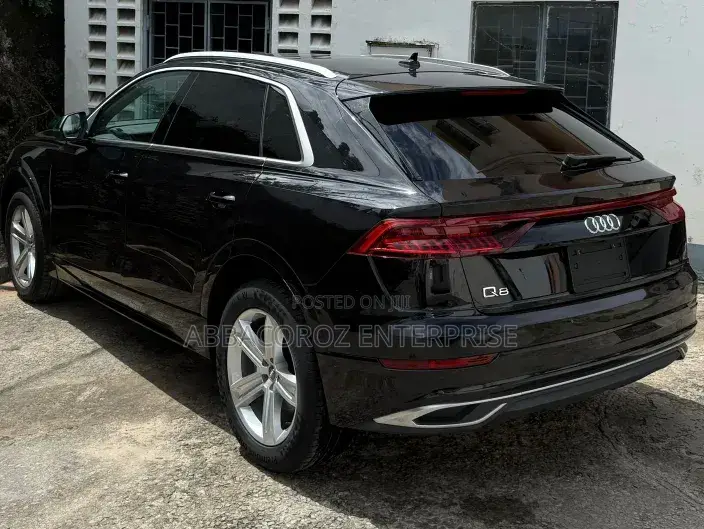 Audi Q8 3.0T Premium AWD quattro 2019 Black