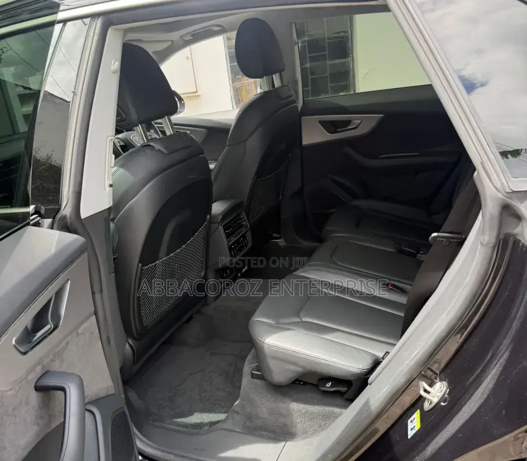 Audi Q8 3.0T Premium AWD quattro 2019 Black