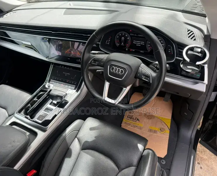 Audi Q8 3.0T Premium AWD quattro 2019 Black