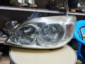 Ford Escape Headlight