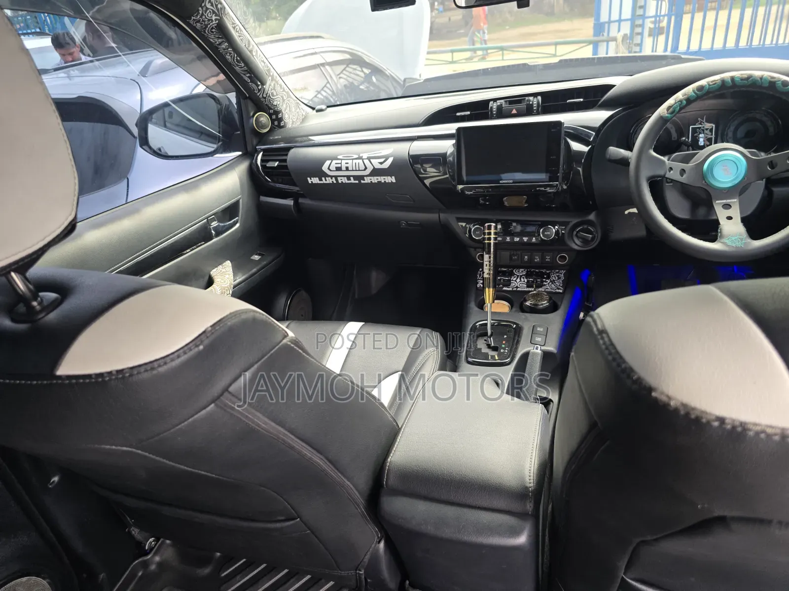 Toyota Hilux 2019 White