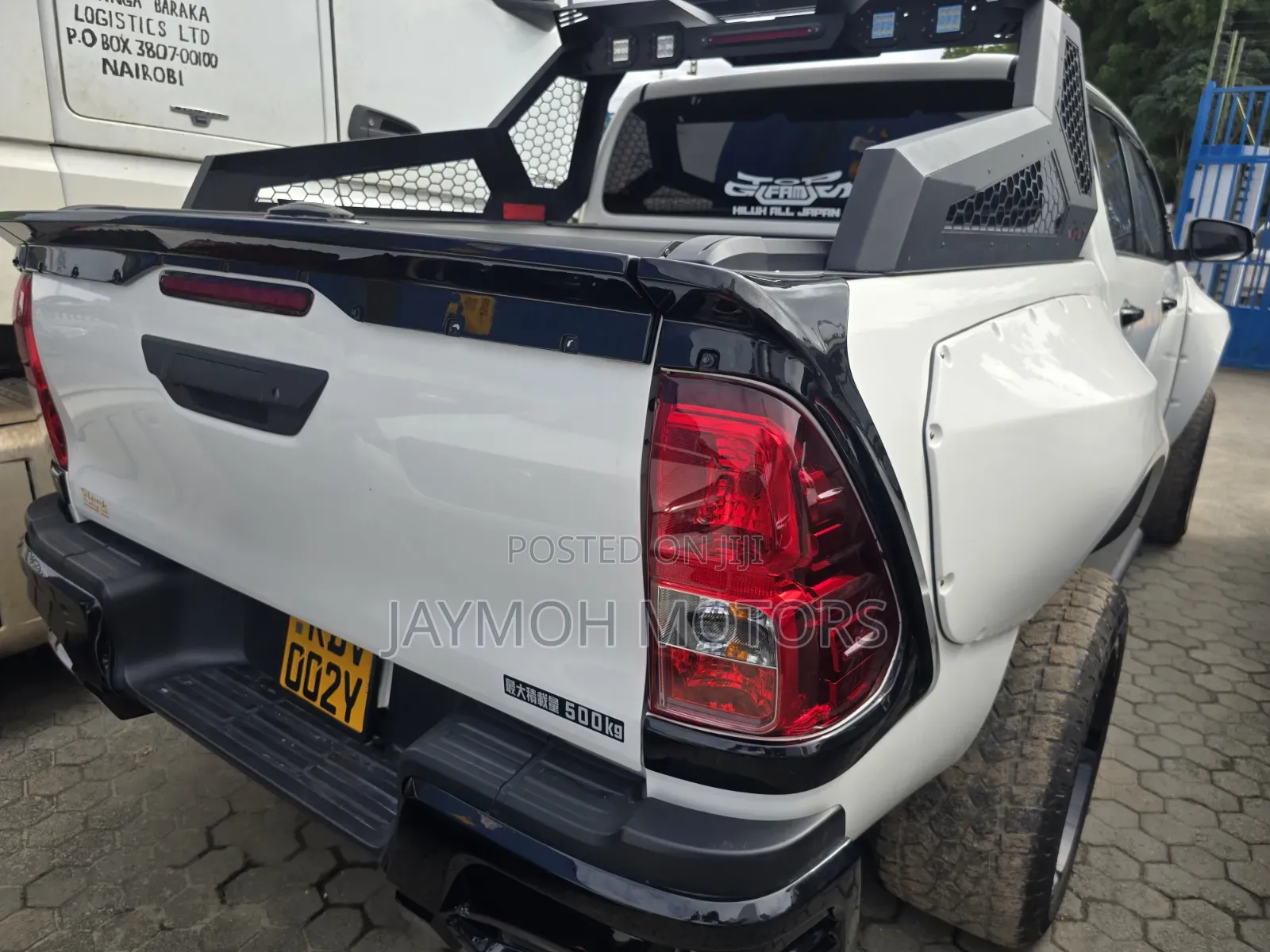 Toyota Hilux 2019 White