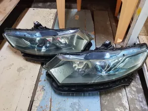 Honda Insight Headlight