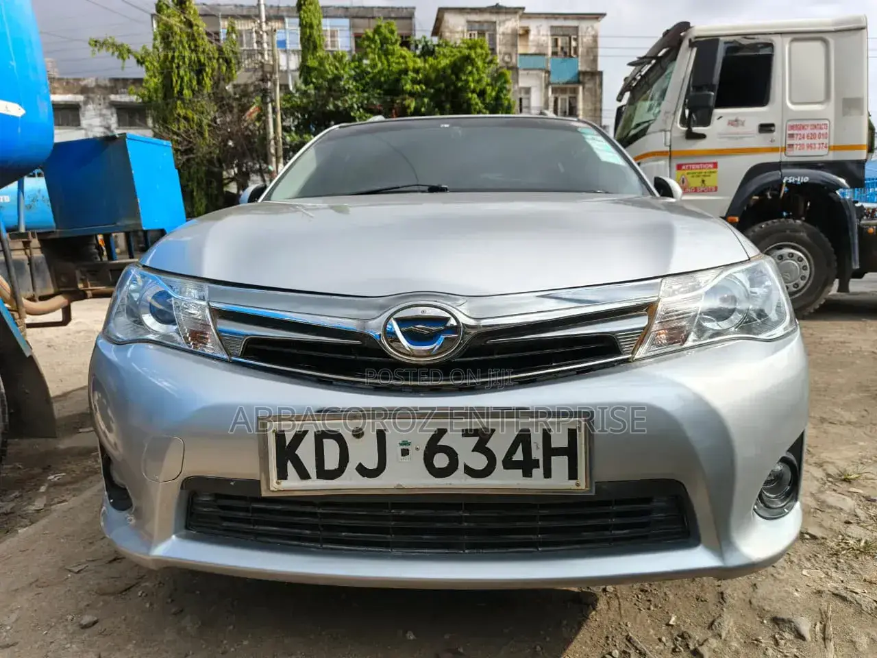 Toyota Corolla Fielder 2017 Silver