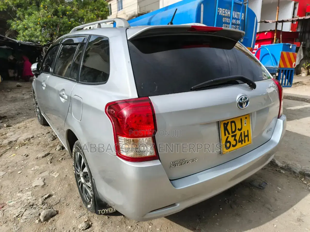 Toyota Corolla Fielder 2017 Silver