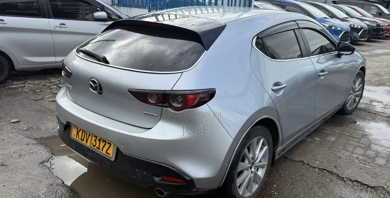 Mazda 3 2019 Silver