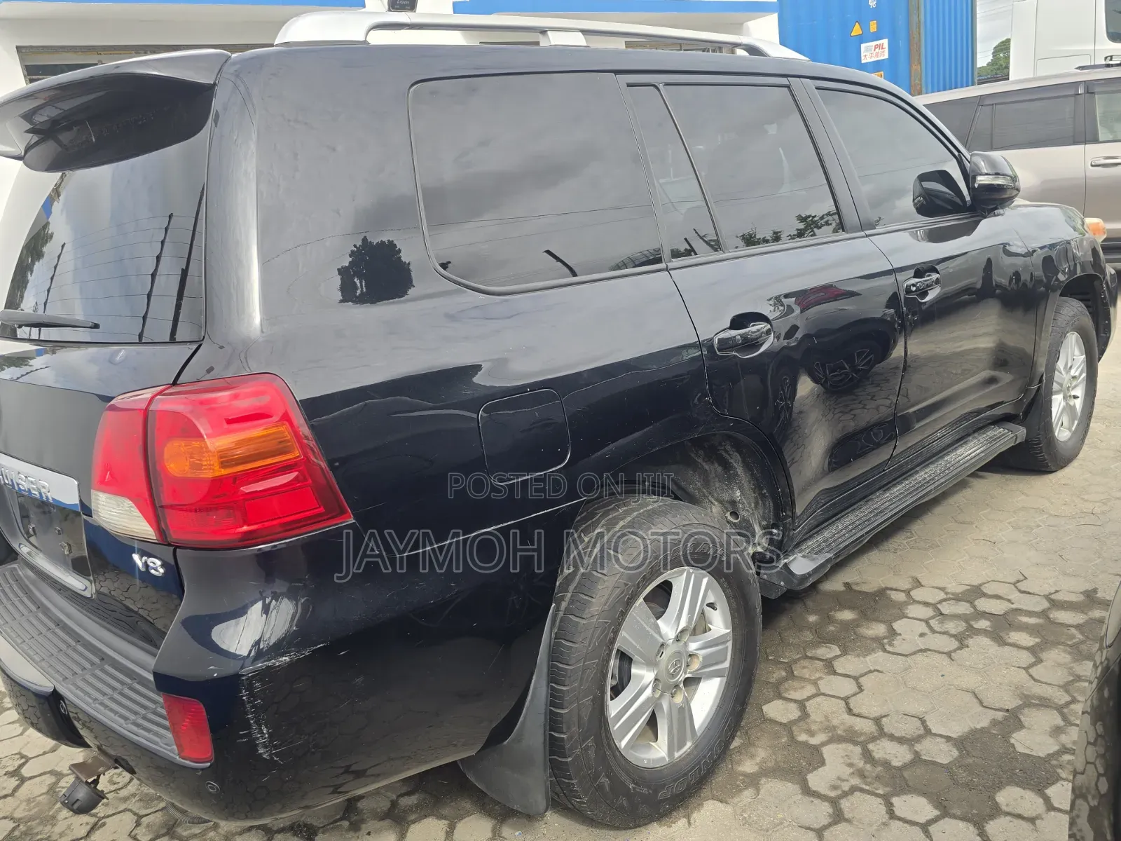 Toyota Land Cruiser 2015 Black