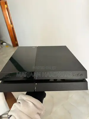 Playstation 4 Standard 500gb