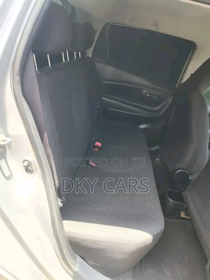 Toyota Vitz 2016