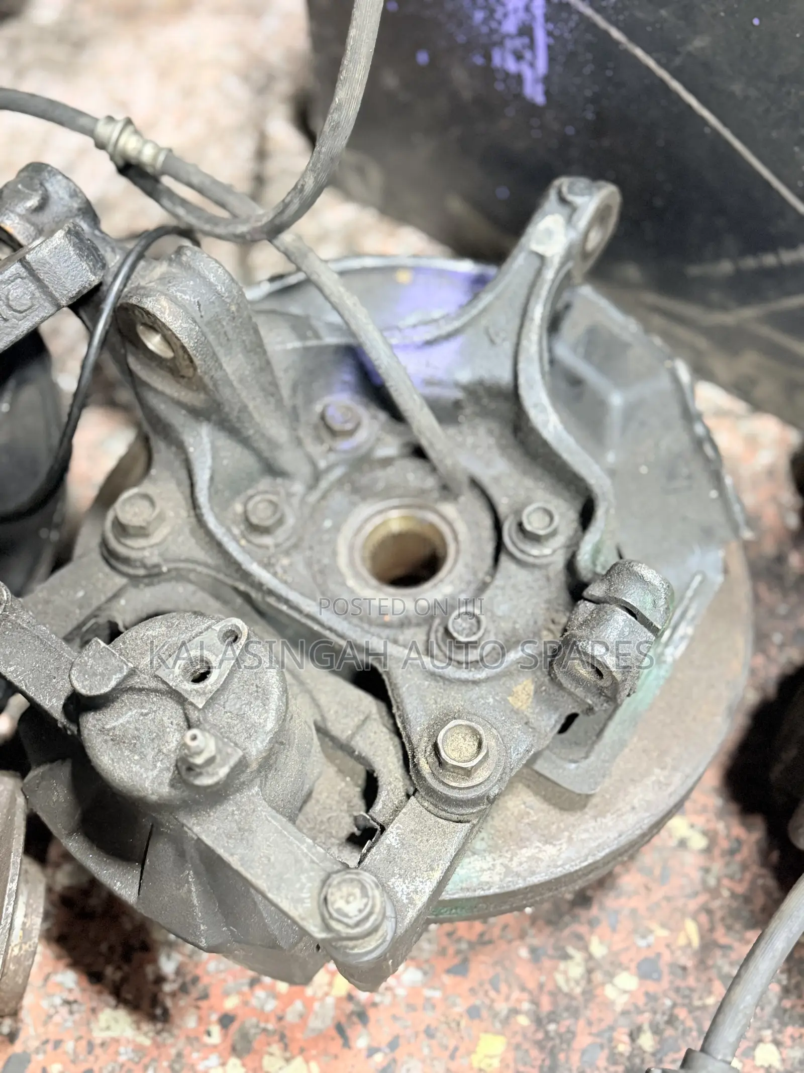 Front Hub Mazda Cx5