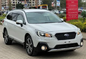 Subaru Outback 2019 White