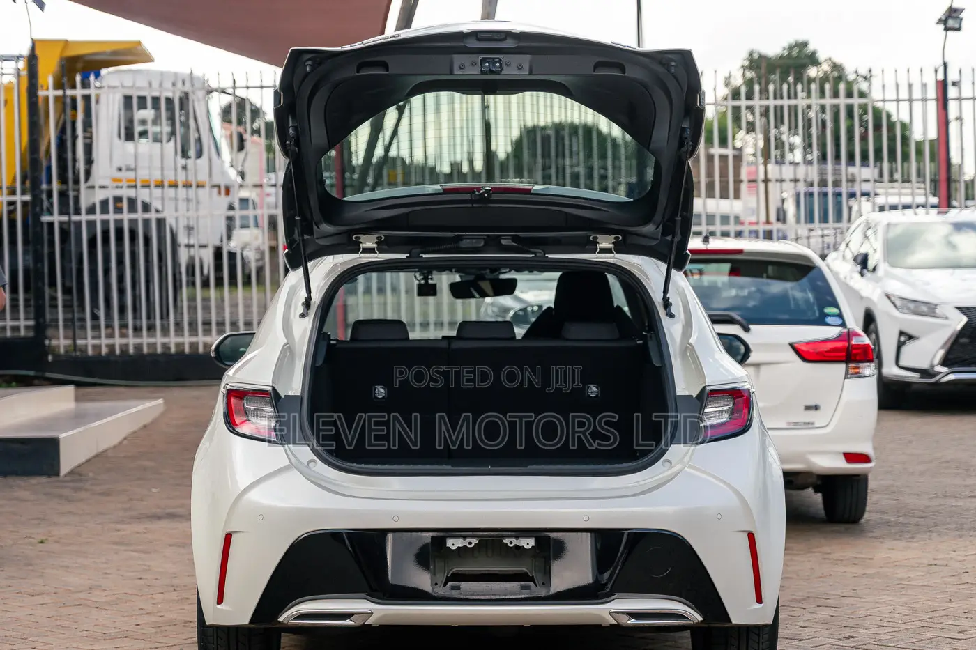 Toyota Corolla 2019 White