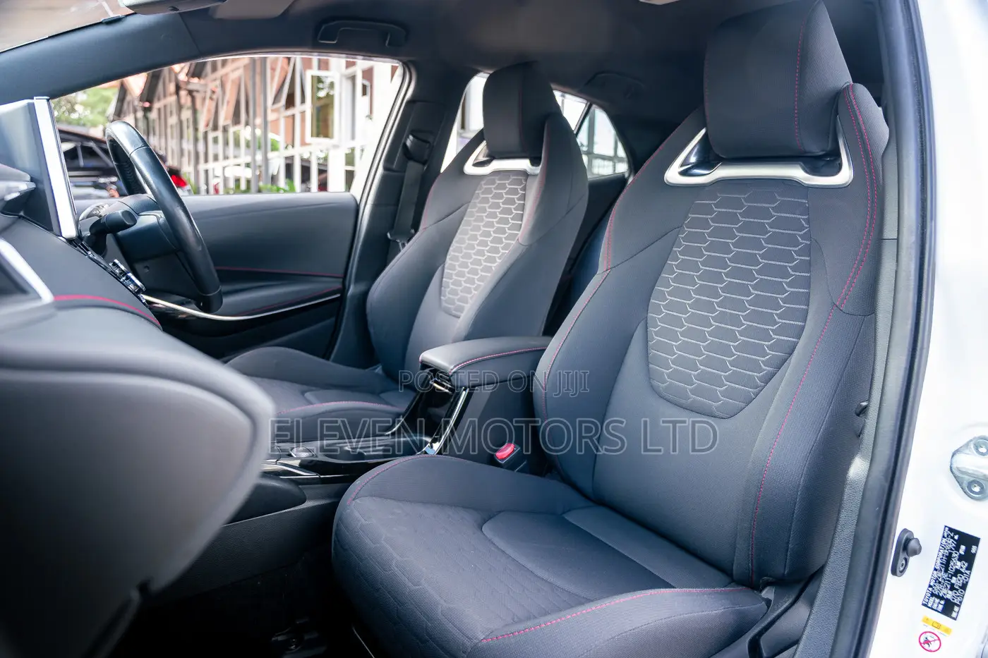 Toyota Corolla 2019 White
