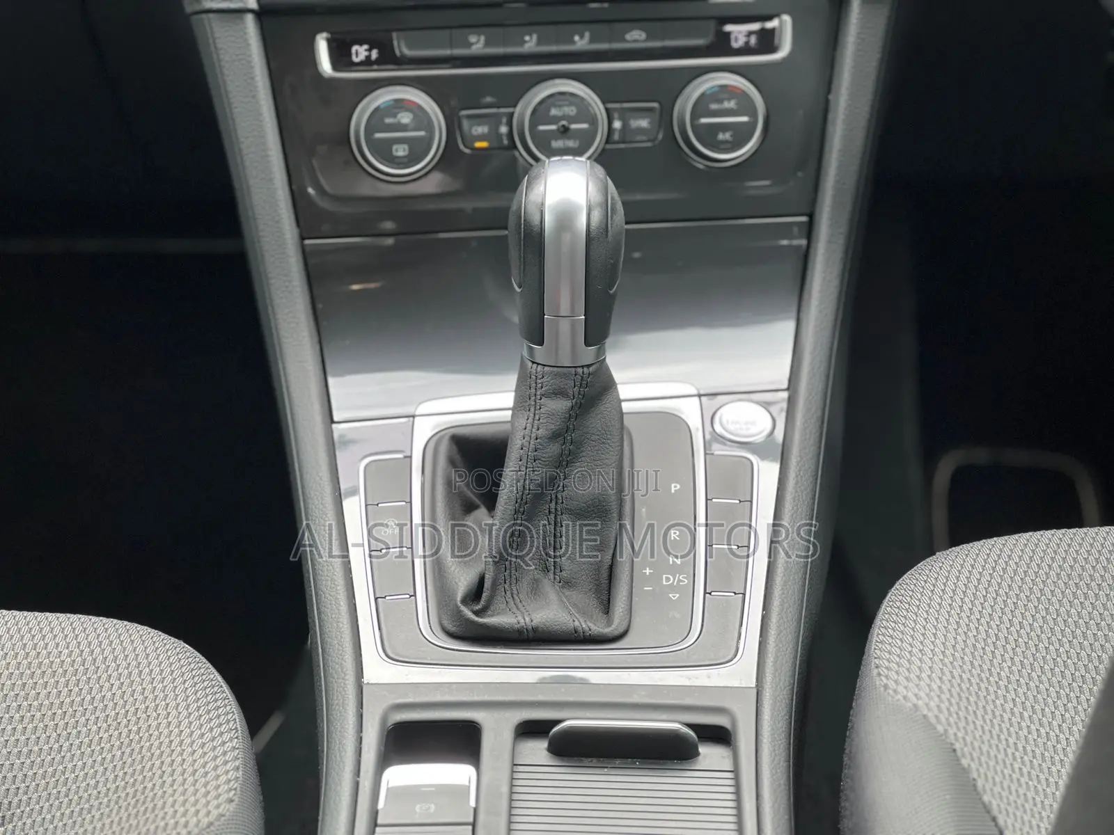 Volkswagen Golf 2019 Gray