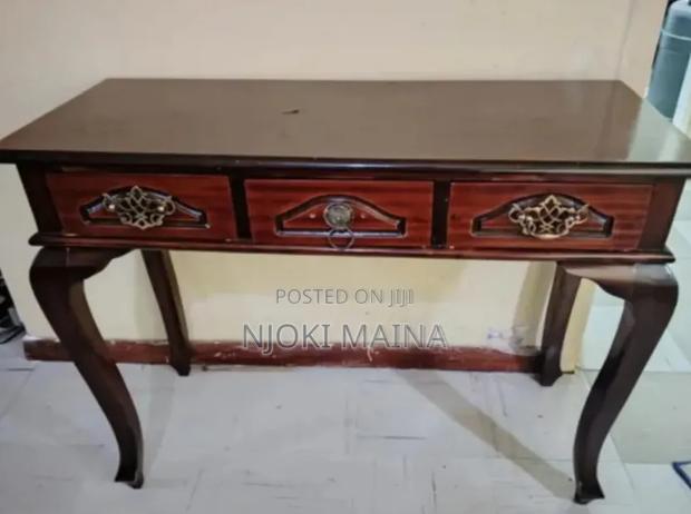 Dark Brown Console With 3 Drawers And Antique Handles - thumbnail 2