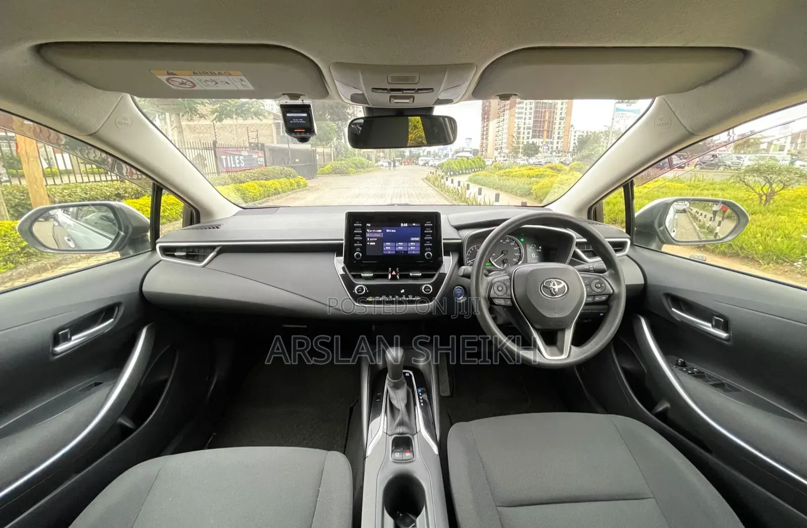 Toyota Corolla 2019 Silver