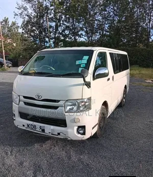 Toyota HiAce 2015 White