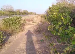1/2 Acre Touching Salagate Bypass
