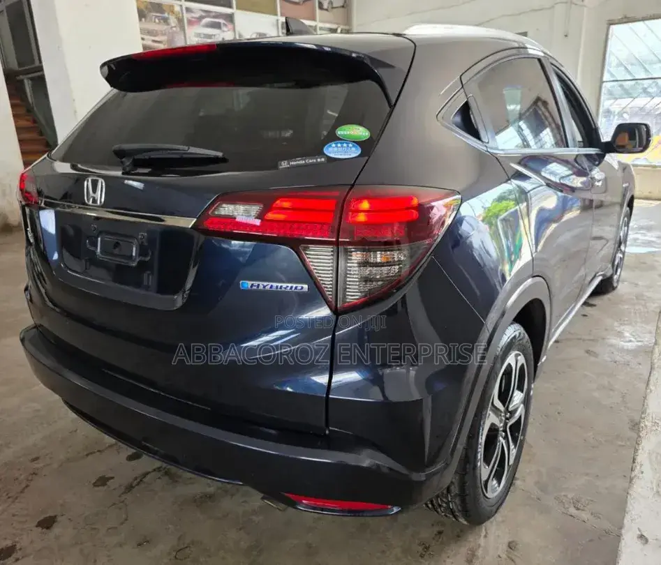 Honda Vezel 2018 Blue