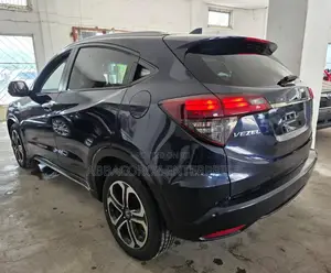 Honda Vezel 2018 Blue