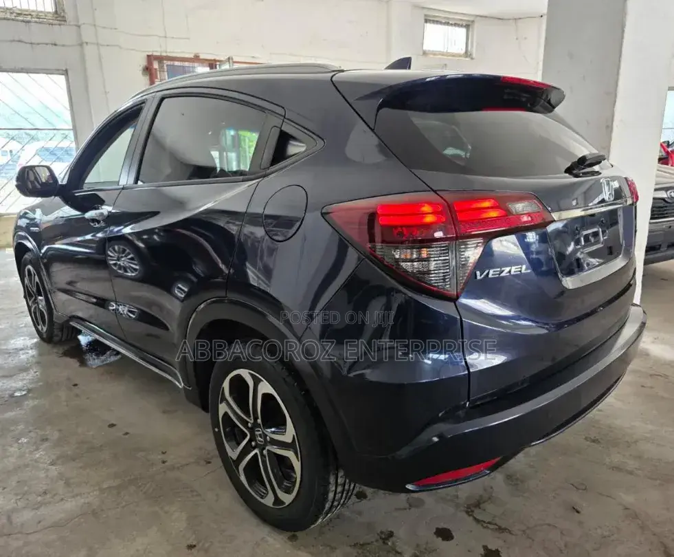 Honda Vezel 2018 Blue