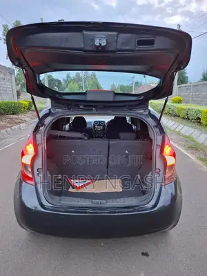 Nissan Note 2013 Maroon
