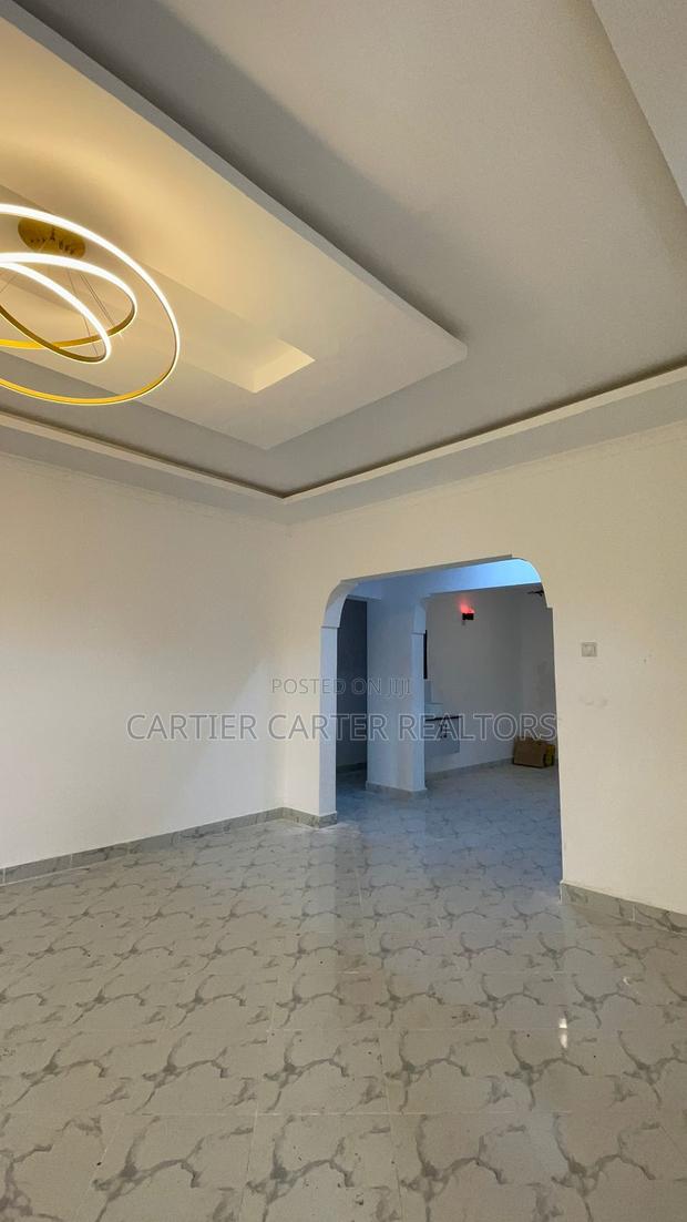 3bdrm Bungalow in Kitengela for sale