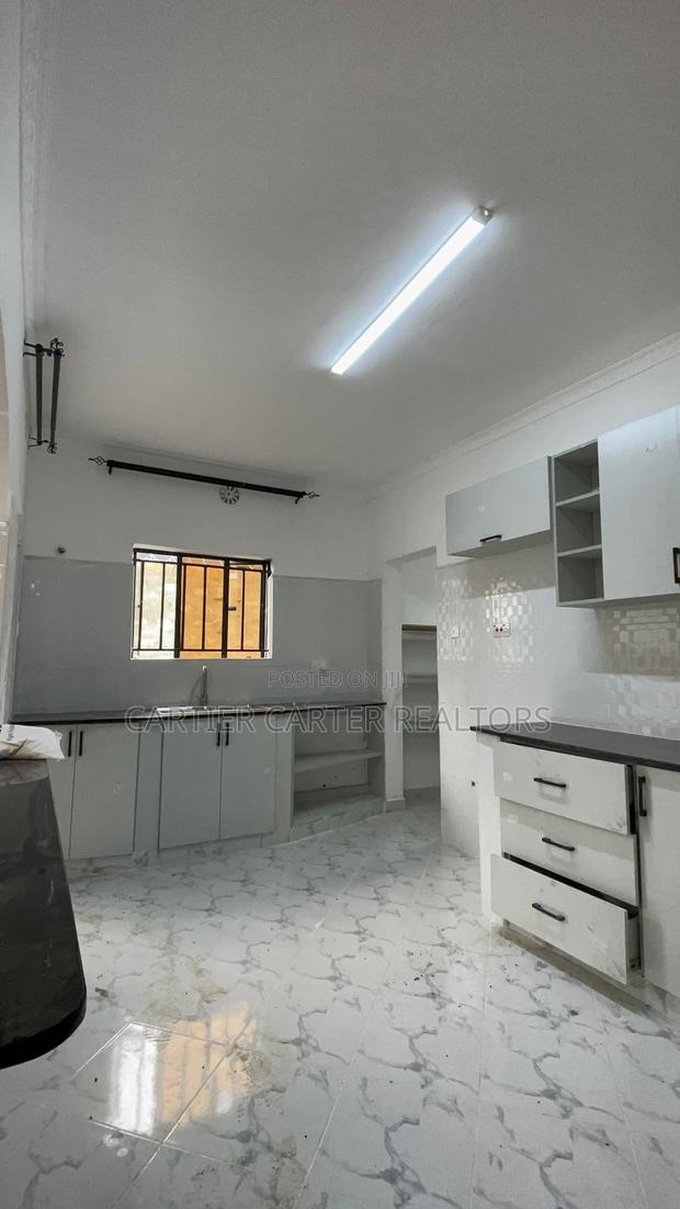 3bdrm Bungalow in Kitengela for sale - thumbnail 3