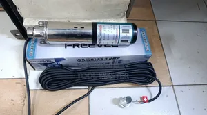 Freevel 50m Head Solar Water Pump/24v 250watts Solar Water Pump