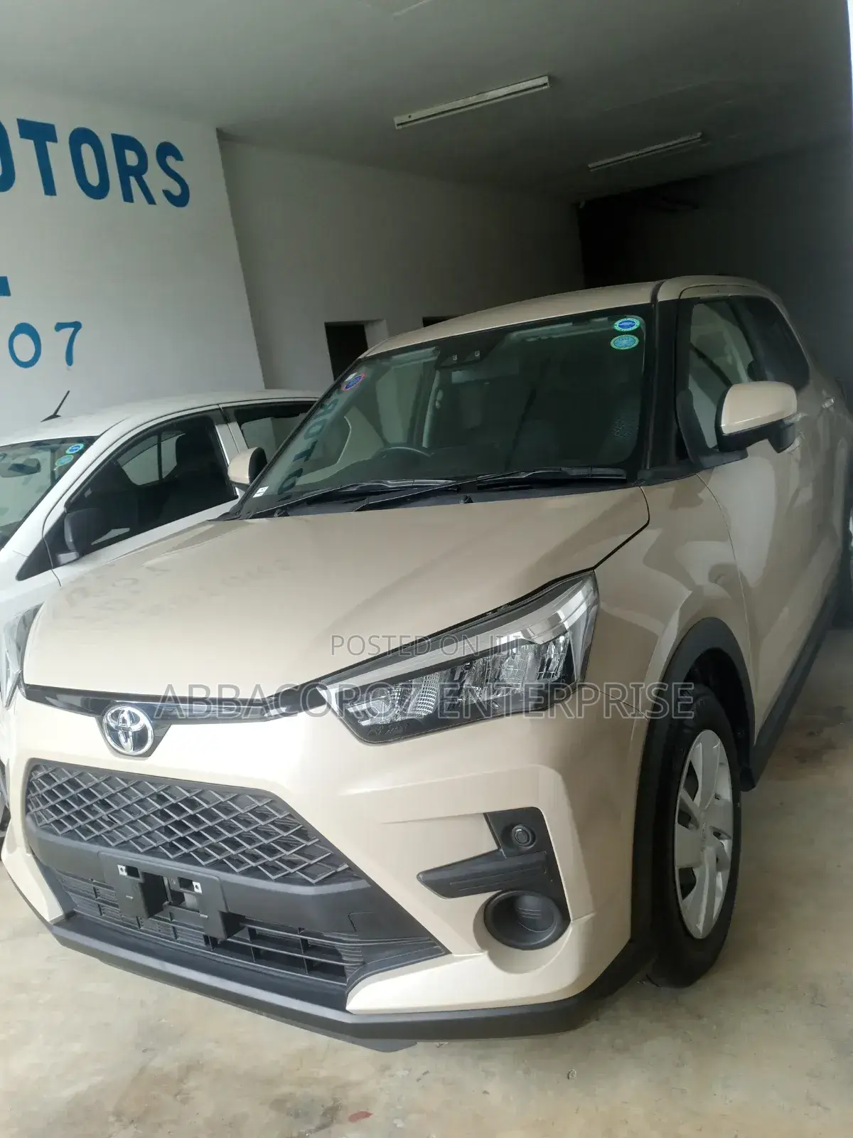 Toyota Raize 2019 Beige