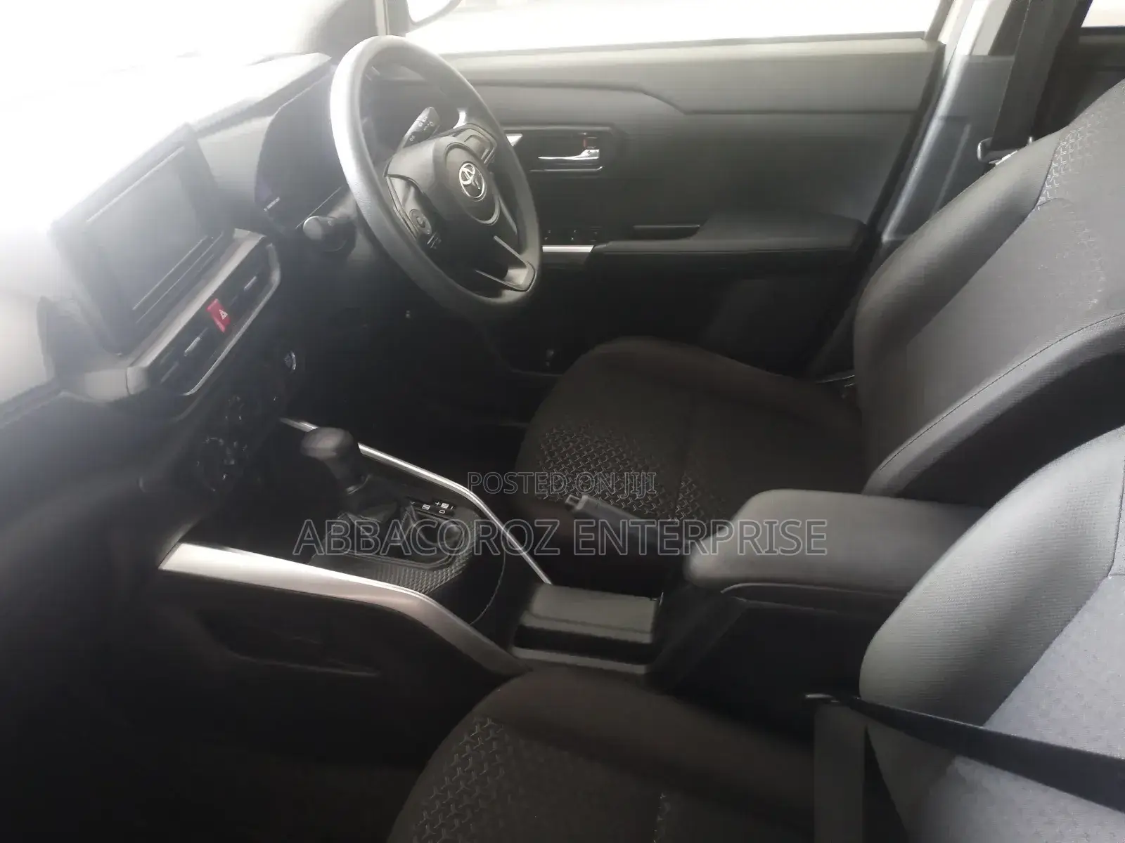 Toyota Raize 2019 Beige