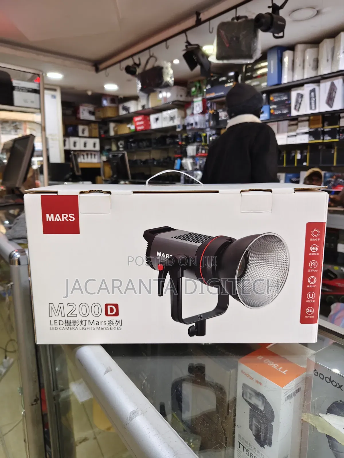 Triopo Mars M200bi Studio Led Video Lighting 200w Bi-Color