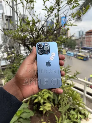Apple iPhone 15 Pro 256 GB Blue