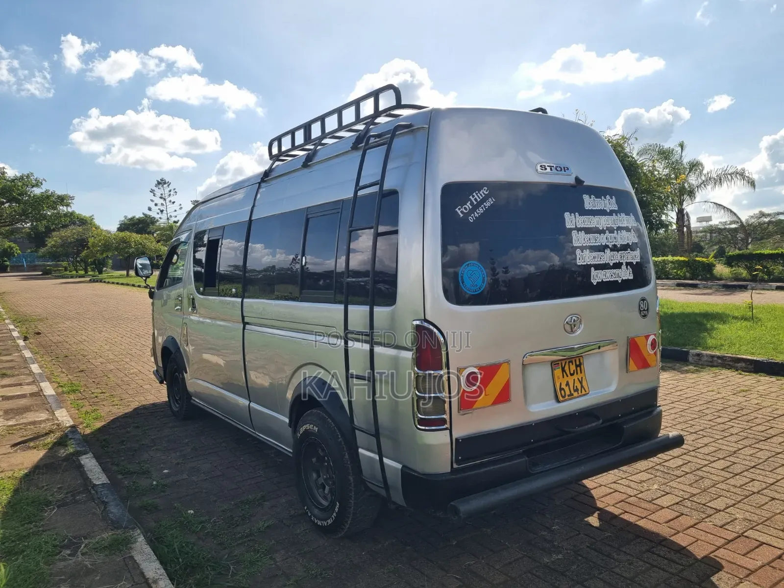 Toyota HiAce 2011 Silver