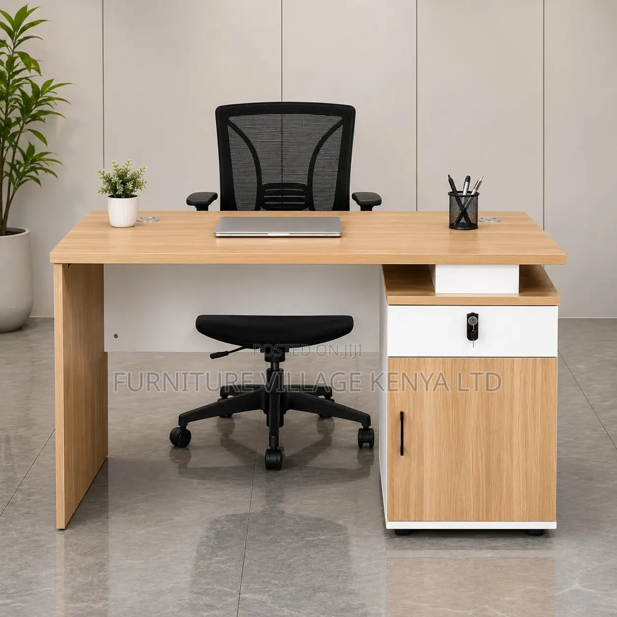 1.2m Office Desk With Drawers
