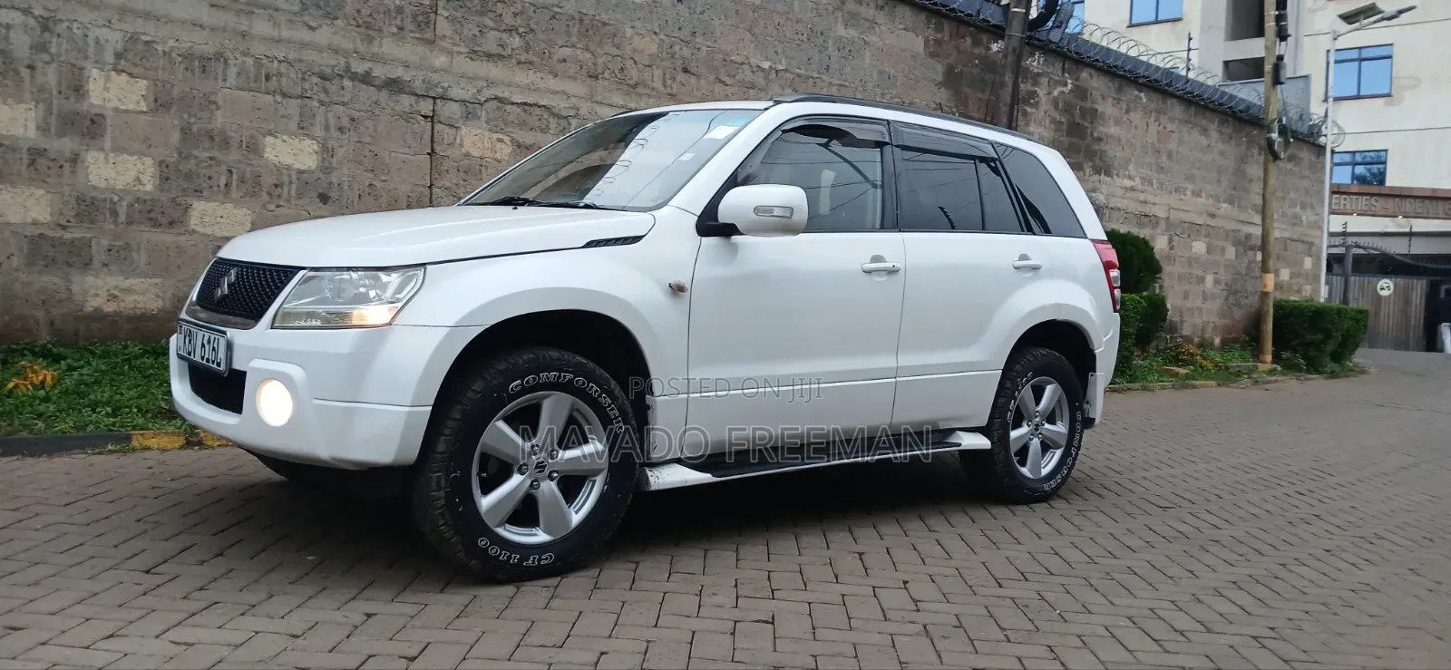 Suzuki Escudo 2007 White
