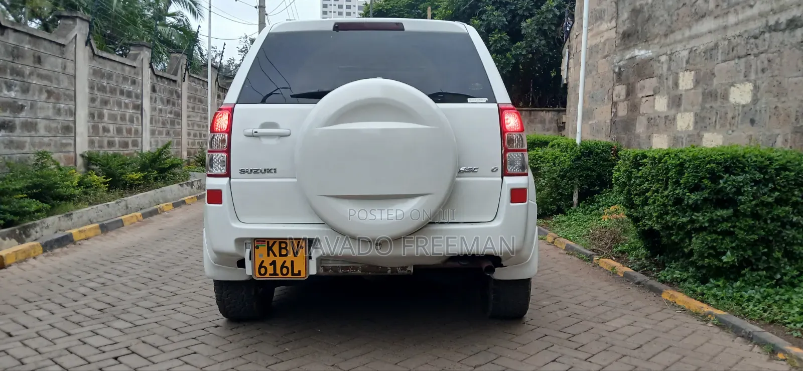 Suzuki Escudo 2007 White