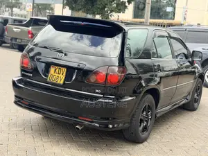 Toyota Harrier 2000 Black