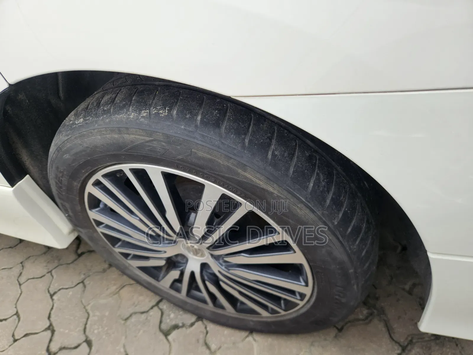 Nissan Grand 2018 White
