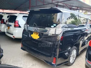 Toyota Vellfire 2016 Black