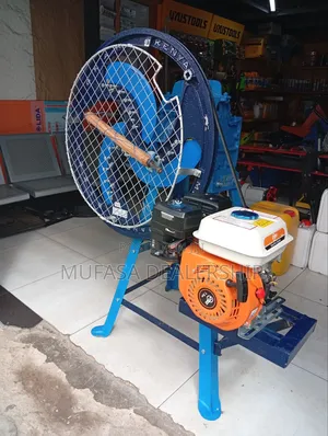 3blade Rotating Wheel Chaff Cutter