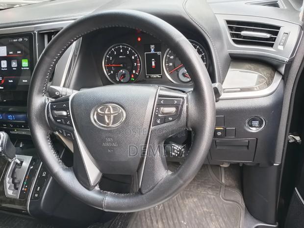 Toyota Vellfire 2016 Black - thumbnail 6